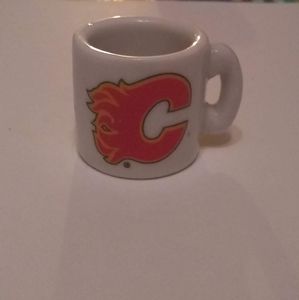 Calgary Flames 1 Inch Mini Mug